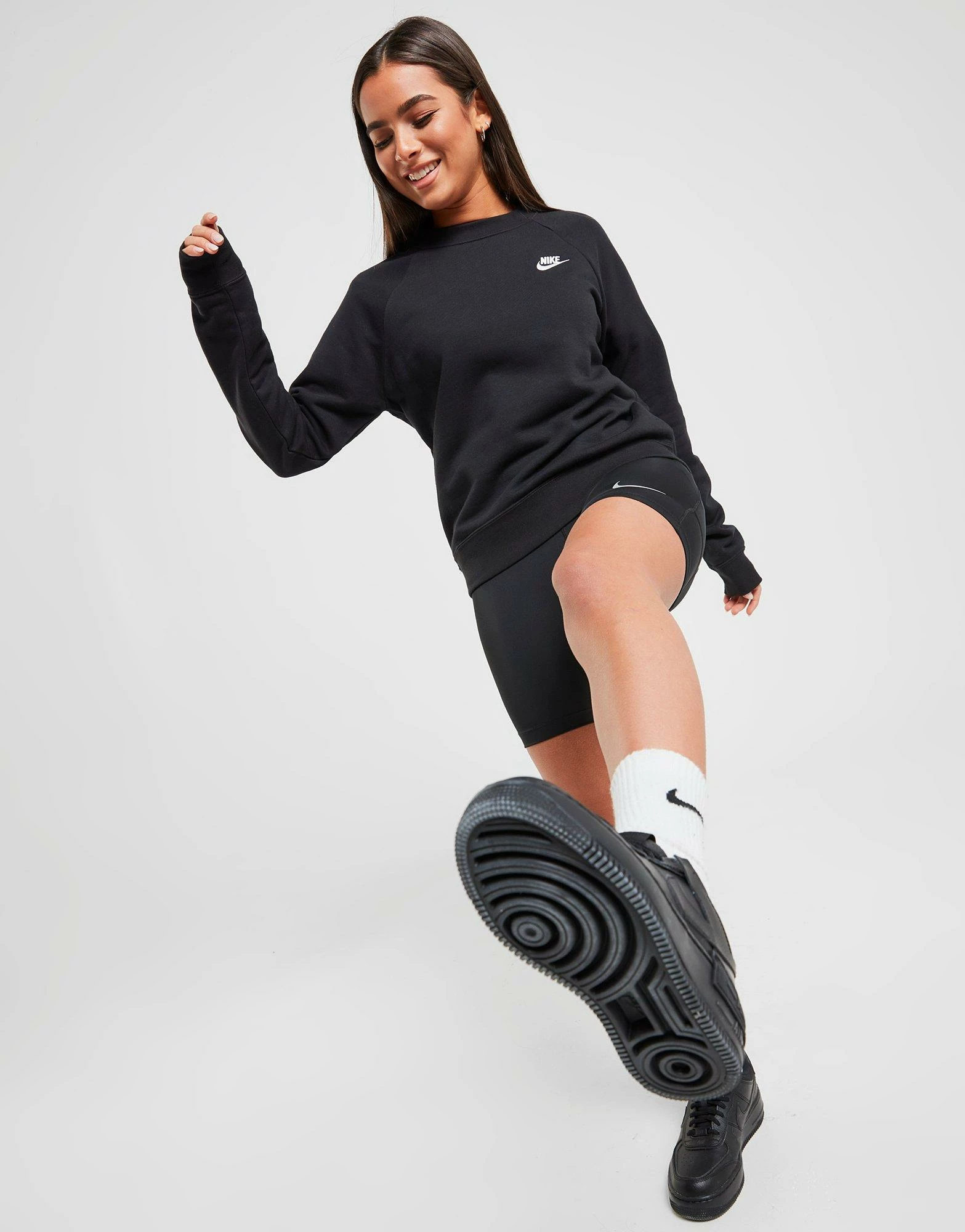 Nike Essential Crew Sweatshirt Dame Sort - Billede 2