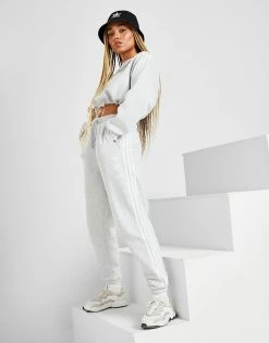 Adidas Originals 3-Stripes Repeat Trefoil Joggers Grå