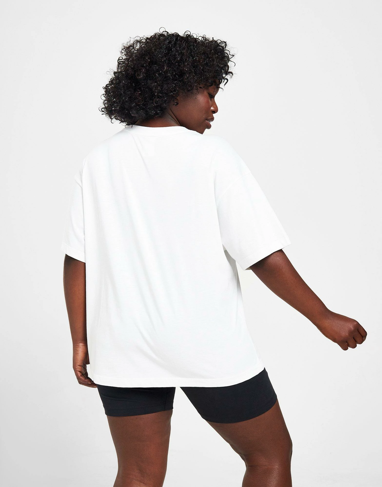 Nike Plus Size Boyfriend T-Shirt Dame Hvid - Billede 3