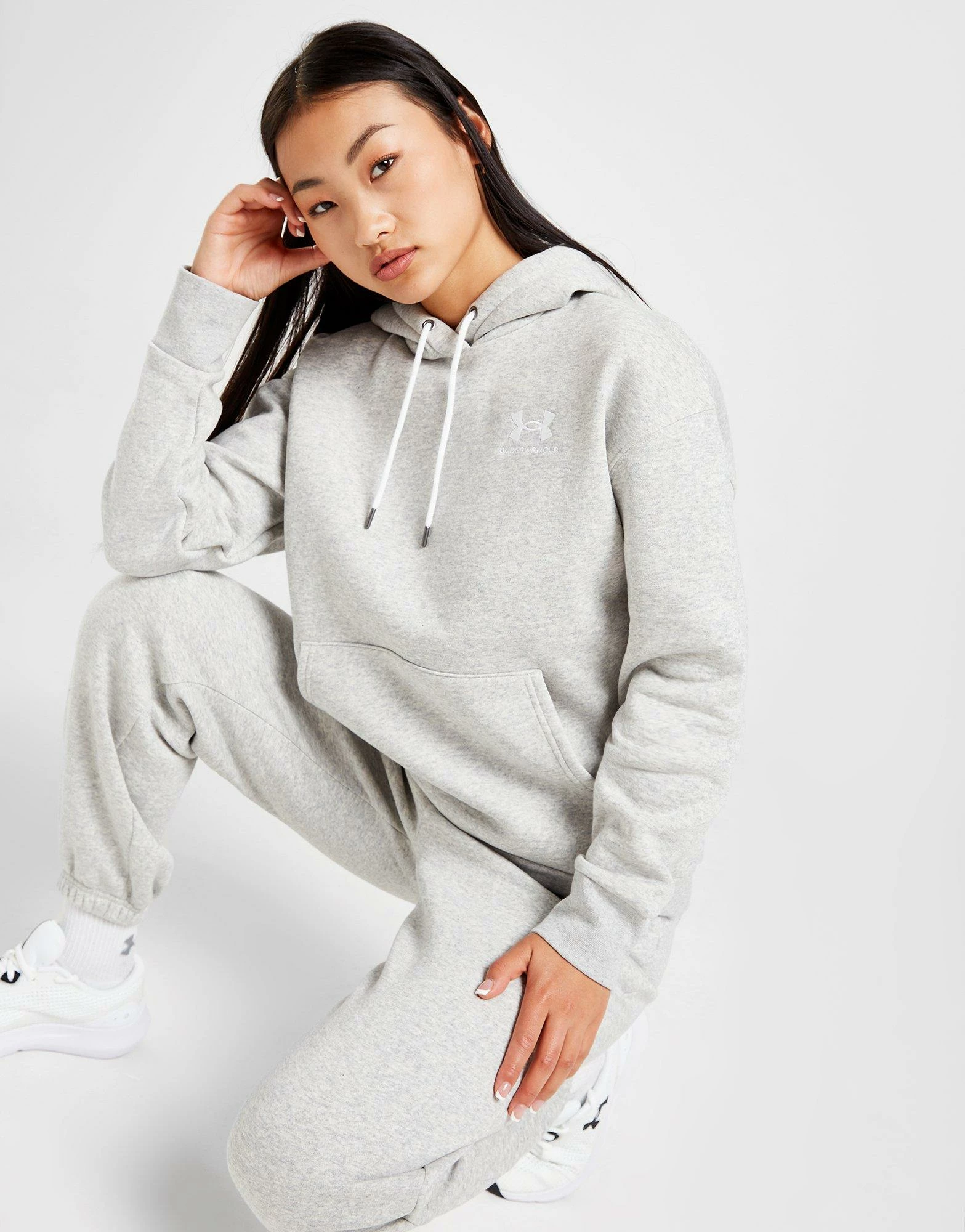 Under Armour Essential Fleece Ovearhead Hoodie Grå