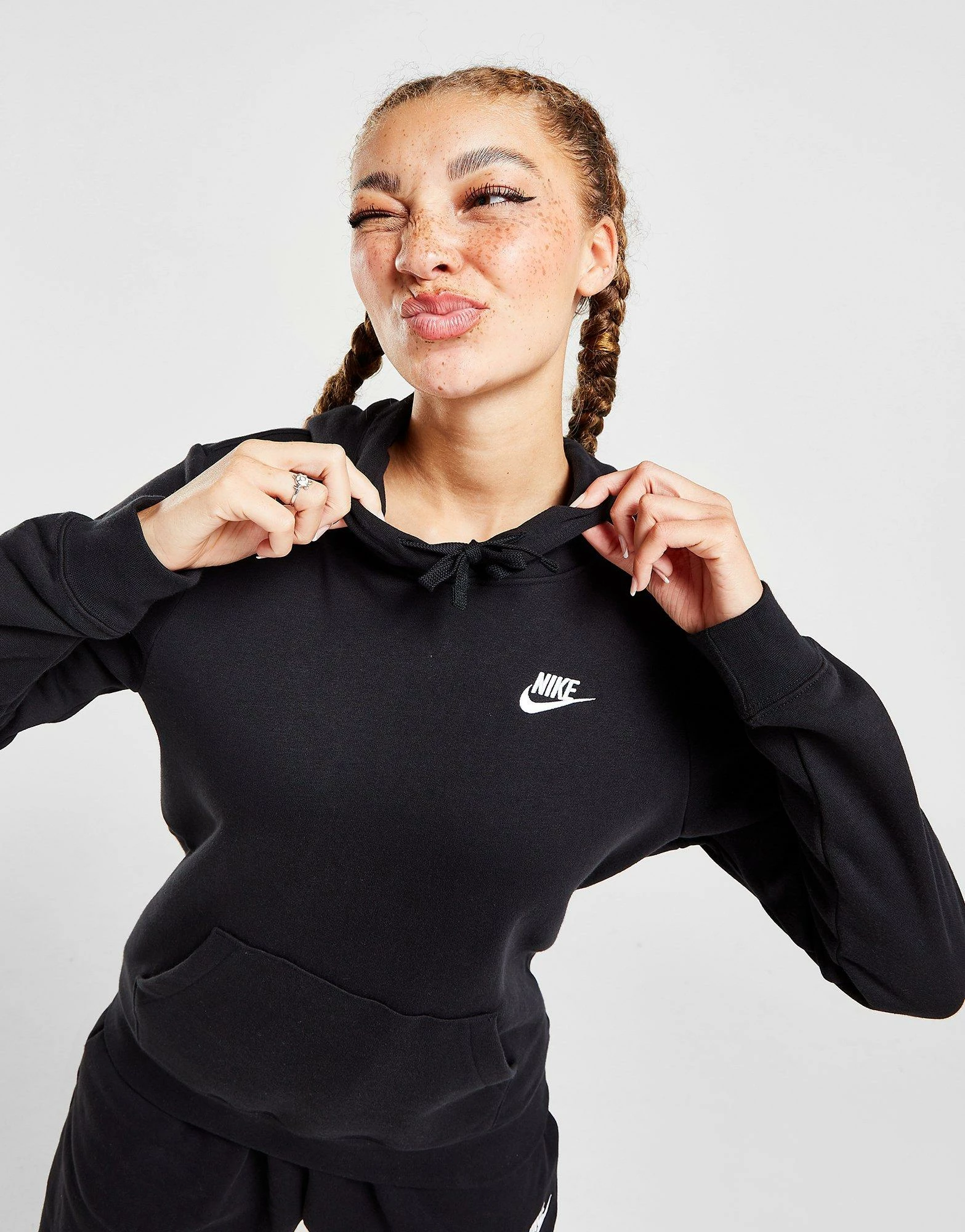 Nike Sportswear Club Fleece Overhead Hoodie Sort