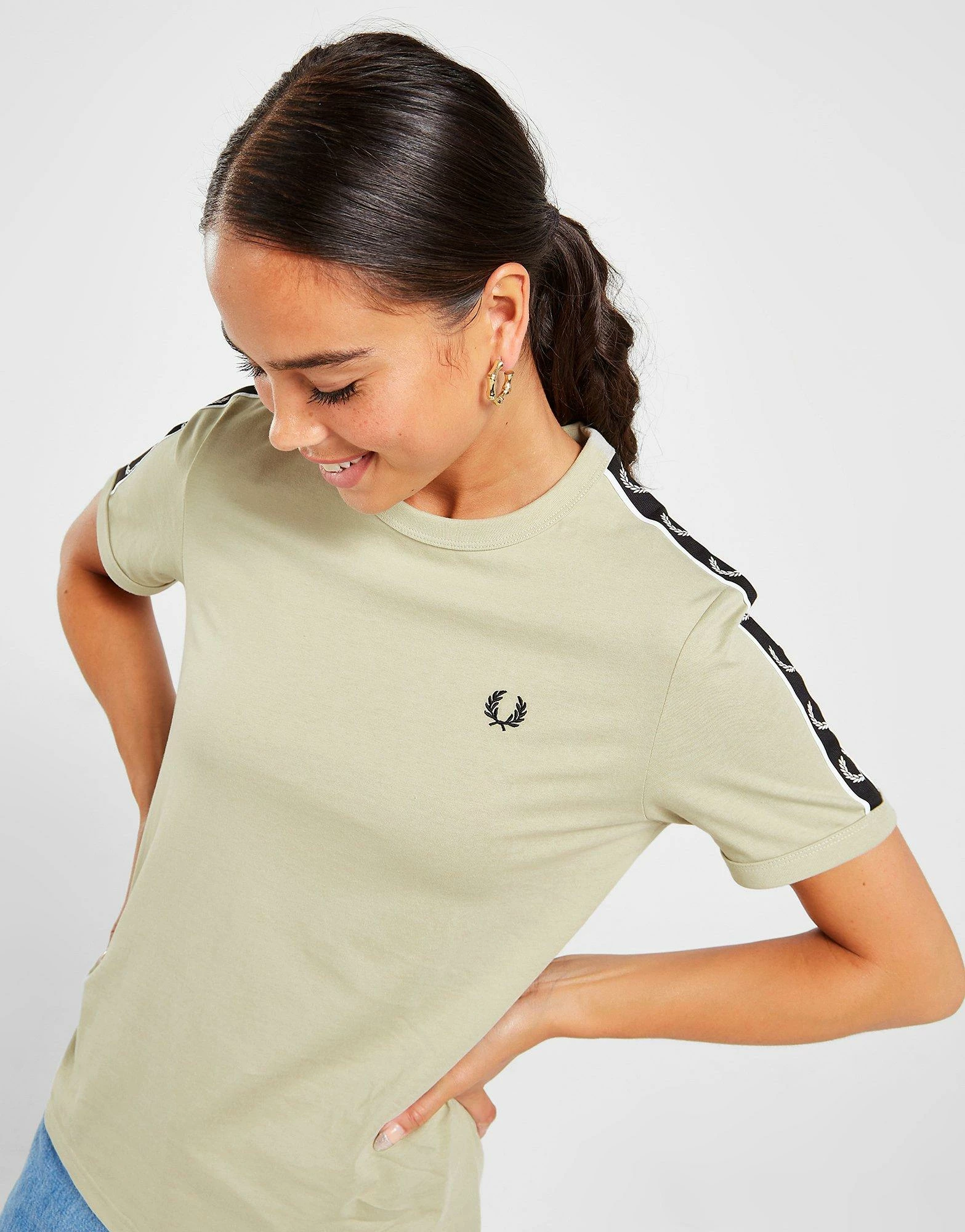 Fred Perry Tape Ringer T-Shirt Dame Grøn - Billede 2