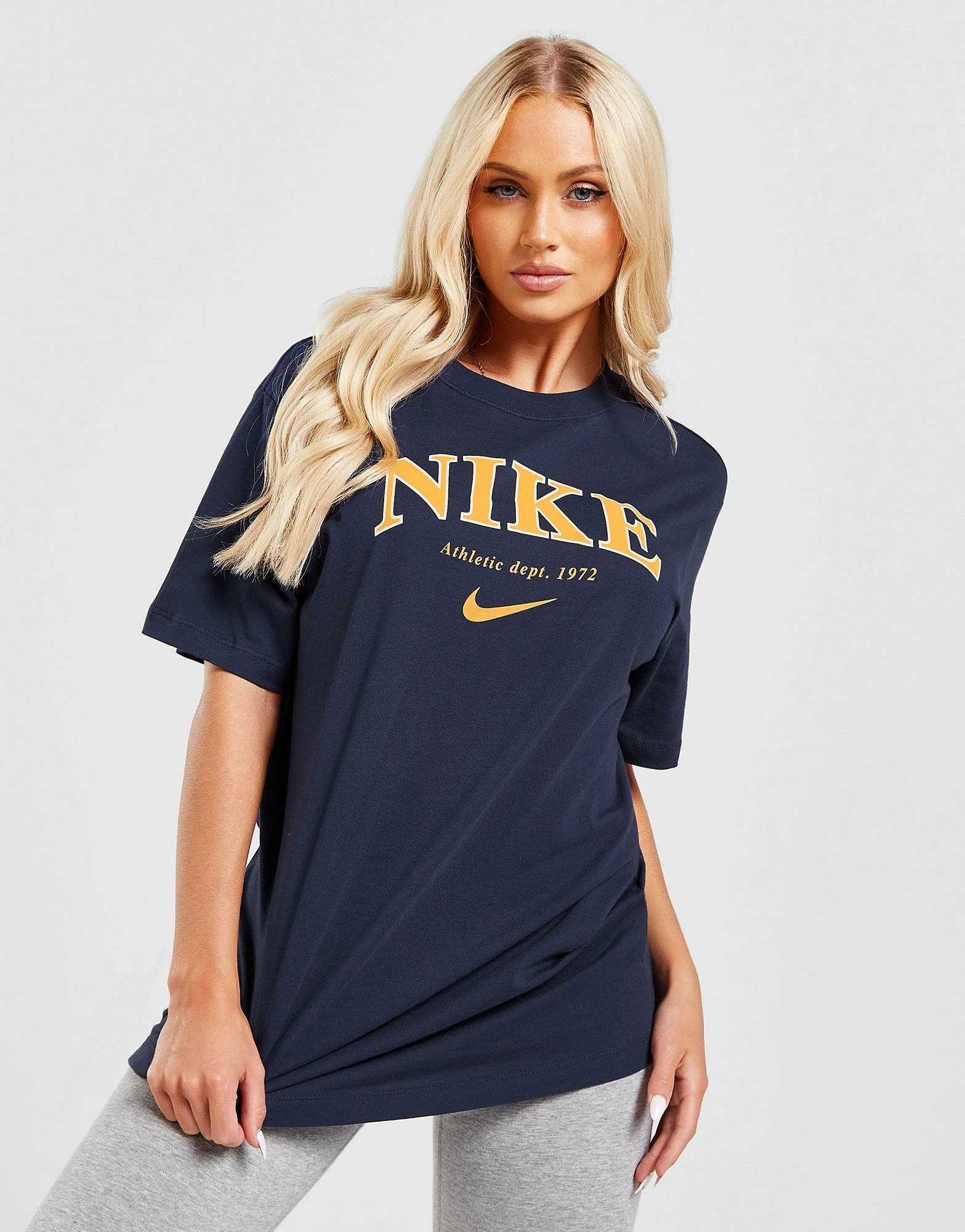 Nike Varsity Boyfriend T-Shirt Blå - Billede 3