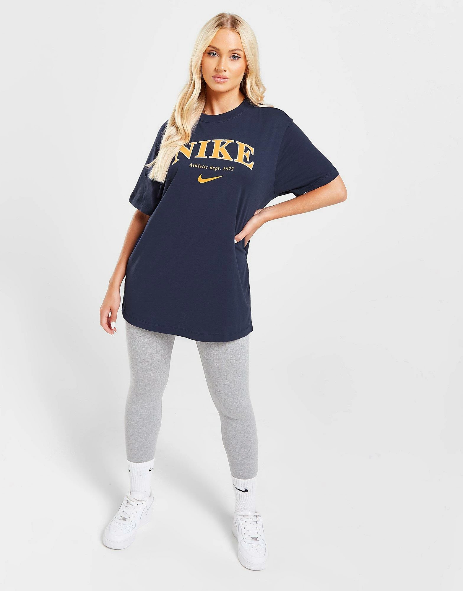 Nike Varsity Boyfriend T-Shirt Blå - Billede 5
